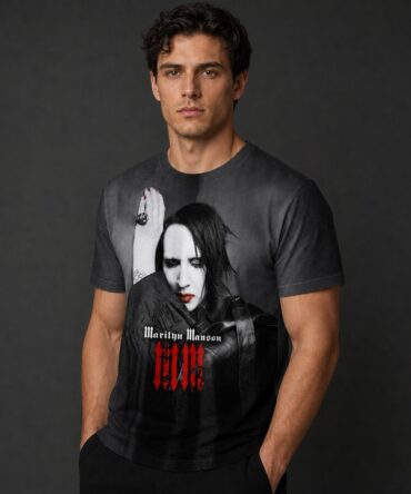 Remera Marilyn Manson CS265 - semi costado en modelo humano