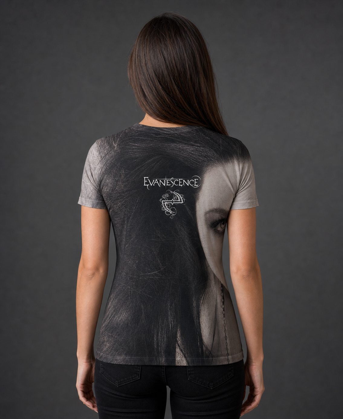 Remera Evanescence - dorso con modelo
