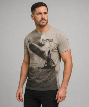 Remera Led Zeppelin mockup hiperrealista con humano