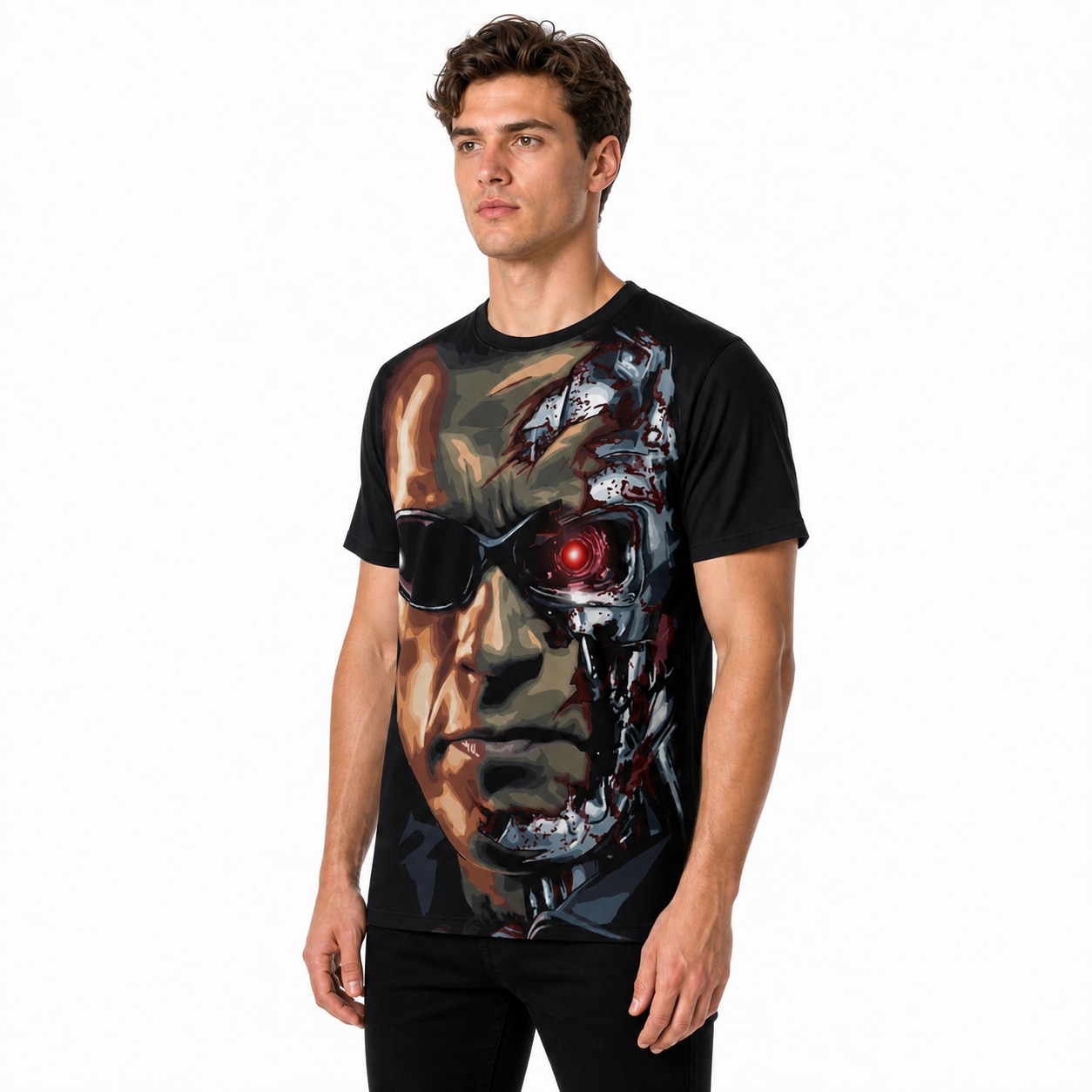 Remera Terminator - semi costado con modelo humano