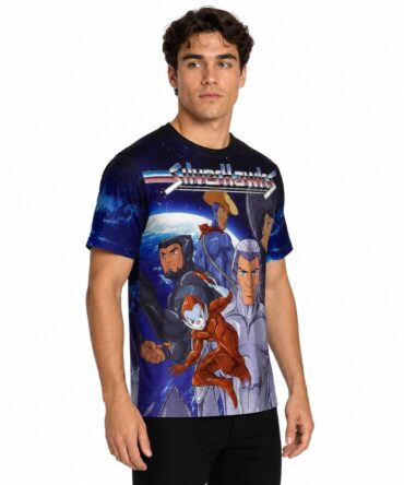 Remera Halcones Galacticos - semi costado con modelo humano