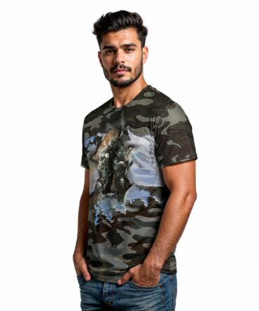 Remera Malvinas - semi costado con modelo humano