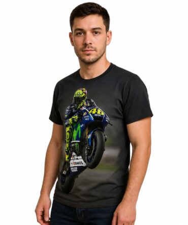 Remera Valentino Rossi - semi costado con modelo humano
