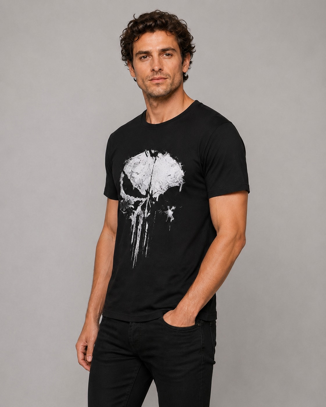 Remera Punisher algodón premium DTF - modelo tres cuartos