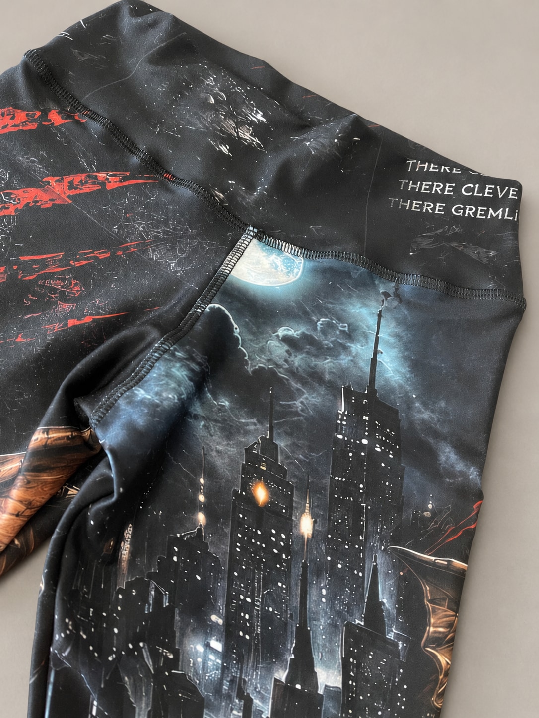 Calza de Dama Gremlins Midnight Ranwey - foto real
