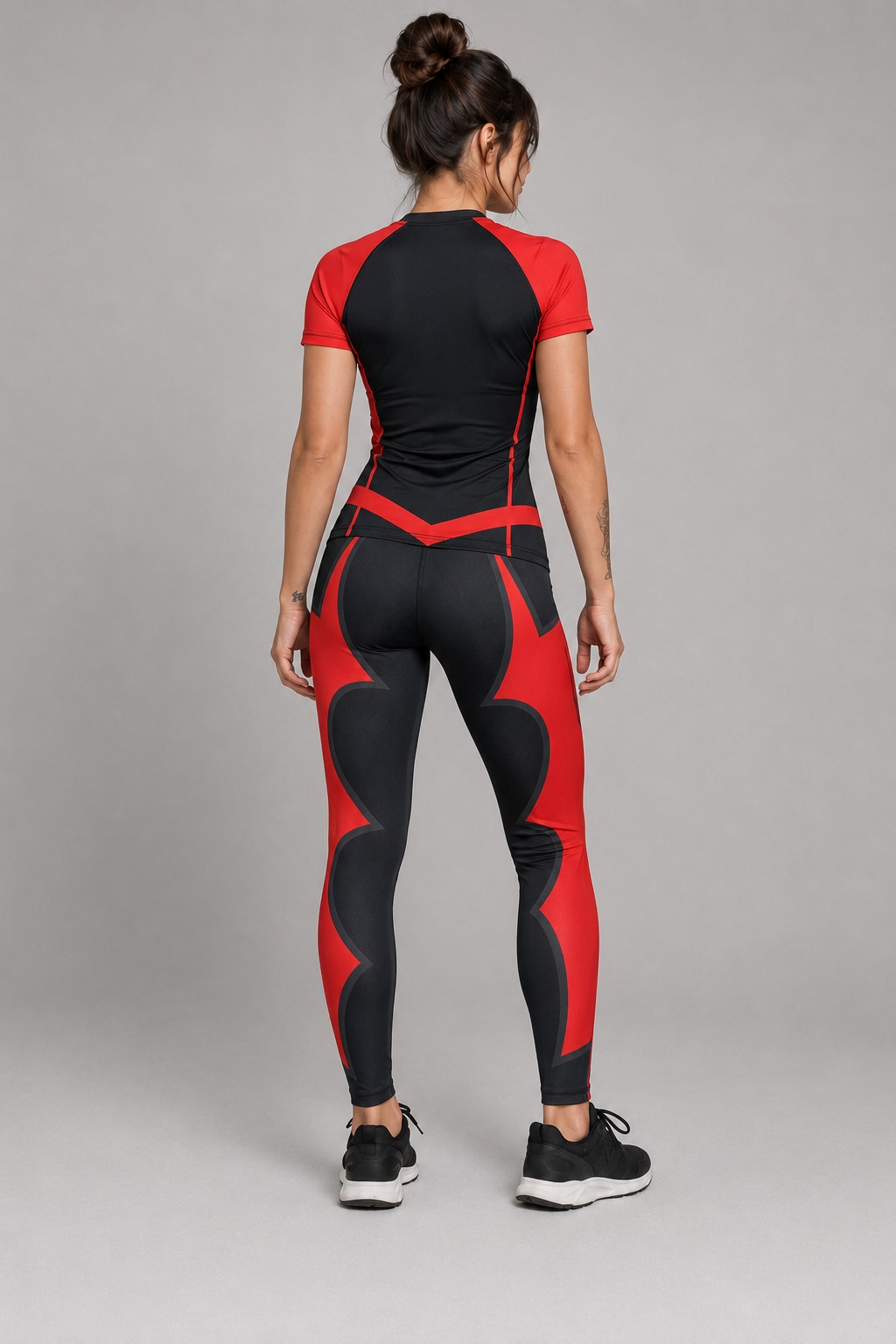 Conjunto Deportivo de Dama Traje Batwoman Ranwey - modelo espalda