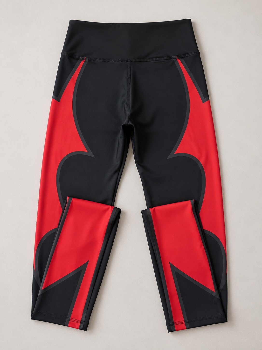 Conjunto Deportivo de Dama Traje Batwoman - foto real calza espalda doblada
