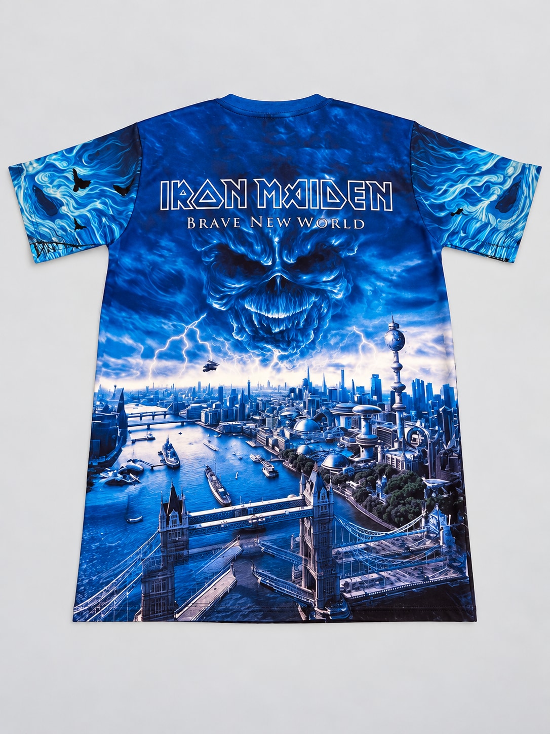 Remera Iron Maiden CS254 foto real dorso mejorada